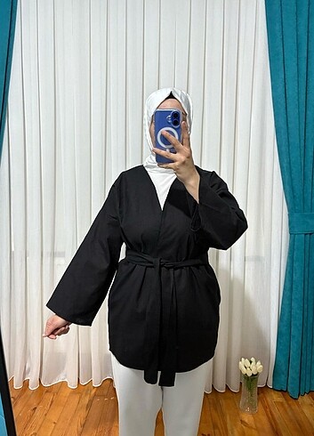 Kuşaklı siyah kimono