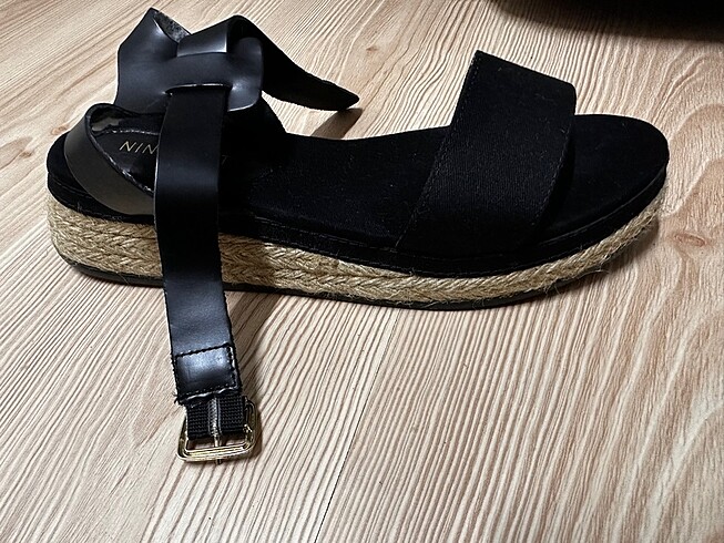 40 Beden siyah Renk Nine West sandalet