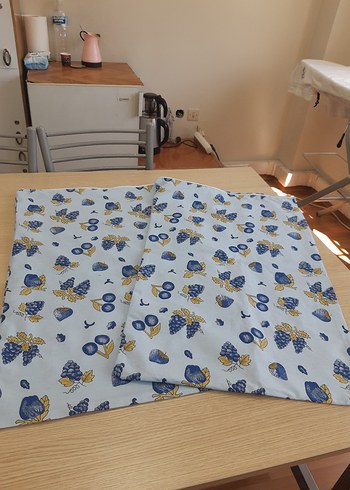 Mavi Baskılı Parlak Yastık Kılıfı - Görsel 2