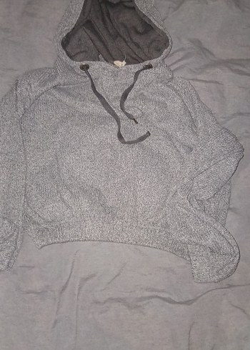 Gri Kapüşonlu Kadın Sweatshirt