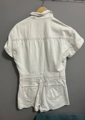 Stradivarius Düğmeli Beyaz Denim Kadın Tulum - Görsel 4