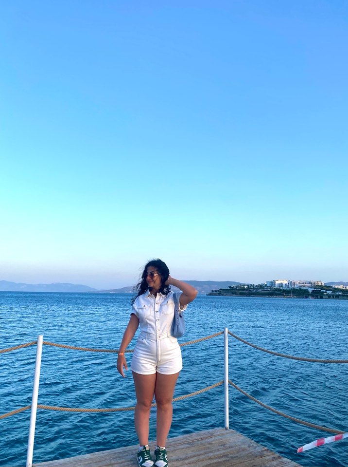 Stradivarius Düğmeli Beyaz Denim Kadın Tulum - Görsel 2