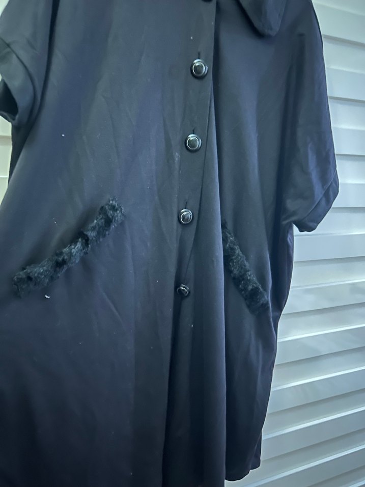 Düğmeli Siyah Kadın Oversize panço - Görsel 2