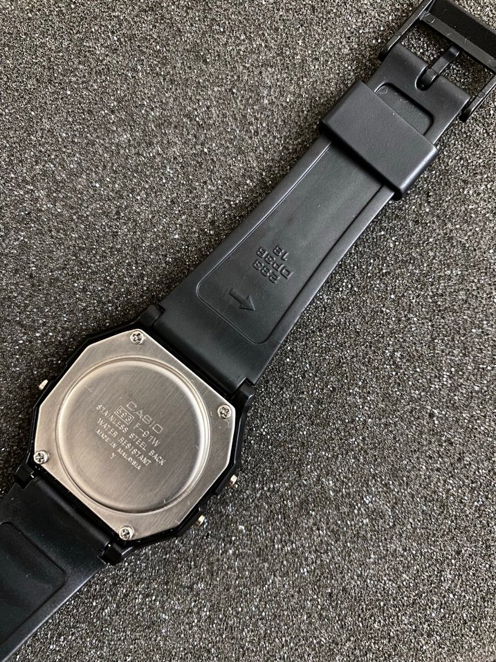 Casio F-91W Vintage - Görsel 3