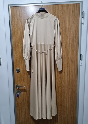 Bej Uzun Kollu Piliseli Kadın Elbise - Görsel 3