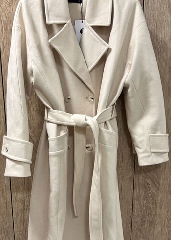 Bej Uzun Düğmeli Kadın Kaban - Görsel 2