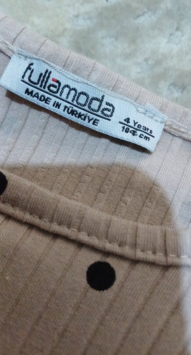 Uzun Kollu Bej Örgü Bebek Kız Takımı - Görsel 4