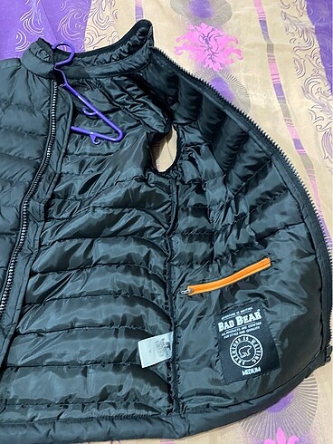 Pull Bear Yelek Mont