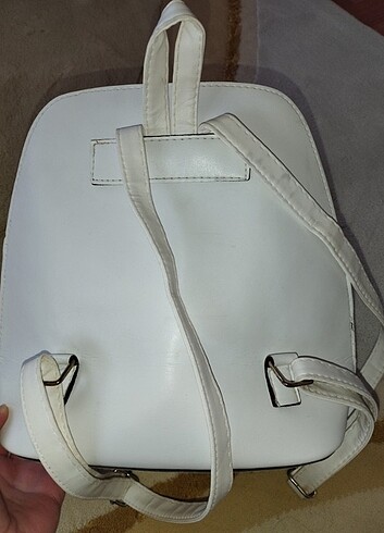 Beyaz sırt çantası - Görsel 3