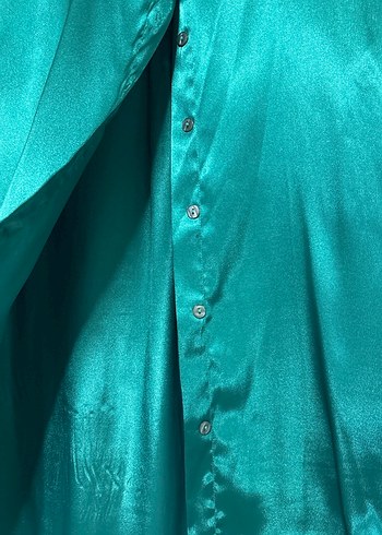 Turkuaz Parlak Saten Kadın Gömlek - Görsel 6