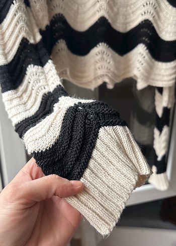 Bohem Siyah Beyaz Örgü Kazak - Görsel 3