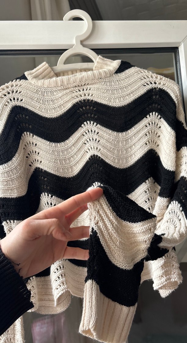 Bohem Siyah Beyaz Örgü Kazak - Görsel 4