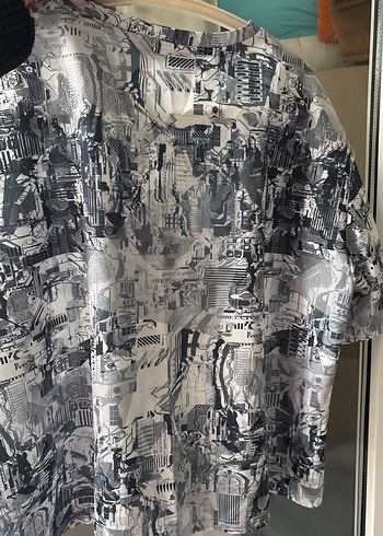 Gri Baskılı Kısa Kollu Kadın Tişört - Görsel 5