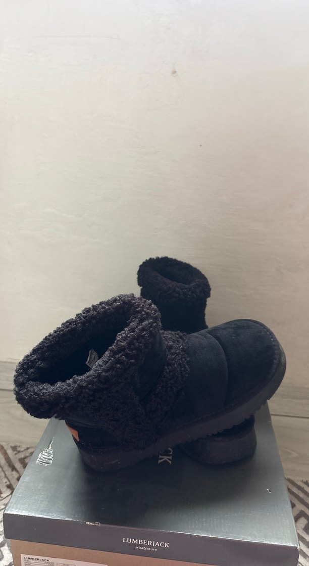 Siyah Kürk Detaylı Platform Topuklu Kadın Botu - Görsel 4