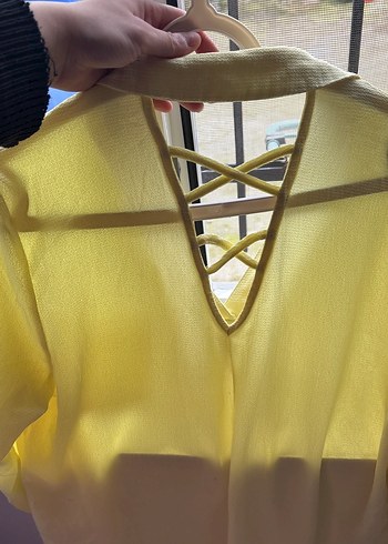 Sarı V Yaka Düğmeli Keten Kadın Gömlek - Görsel 7