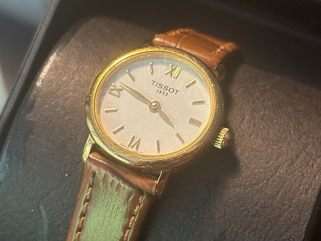 tissot quartz