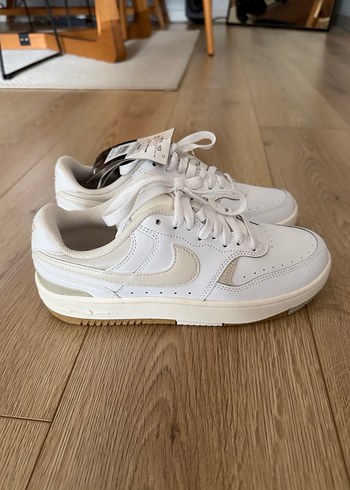 Nike Gamma Force - orjinal & hiç giyilmedi - Görsel 4