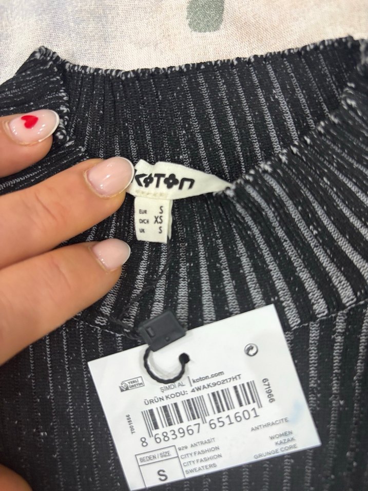 Kadın Siyahlı grili Kısa Kollu Boğazlı Triko Kazak - Görsel 2