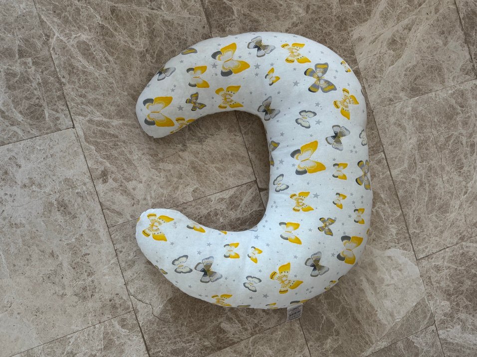 Baskılı Gri Emzirme ve Hamile Yastığı - Görsel 2