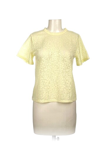 Twist T-shirt %70 İndirimli.