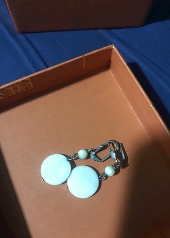 Beyaz Minimalist Boncuklu Midi Küpe (Sedef taşı) - Görsel 3