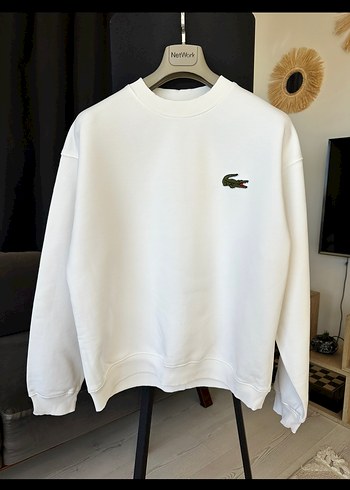 Lacoste ürünü
