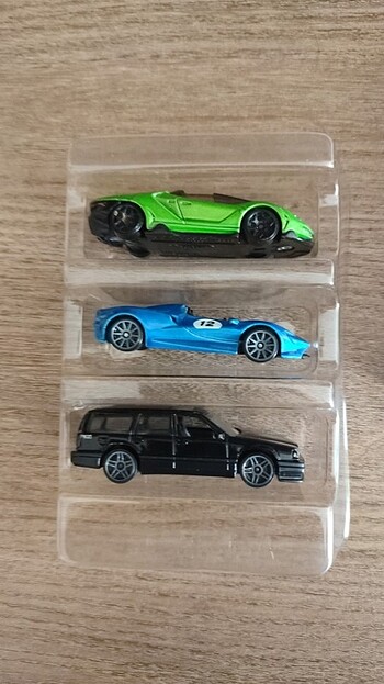  Hot Wheels 3 lü set 