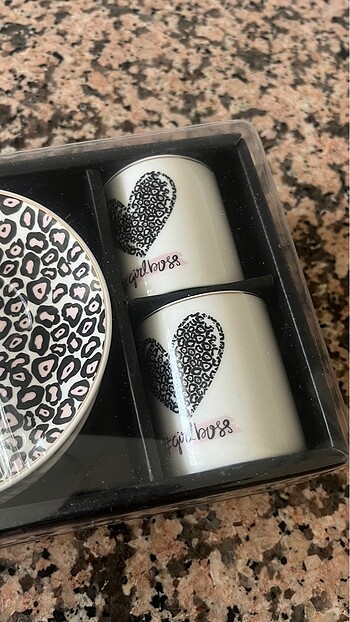 Kahve fincan takımı