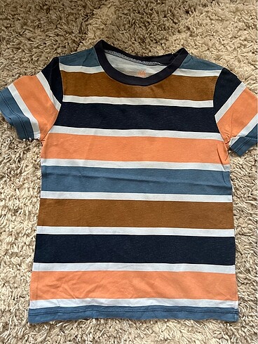5 Yaş Beden H&M iki adet tshirt