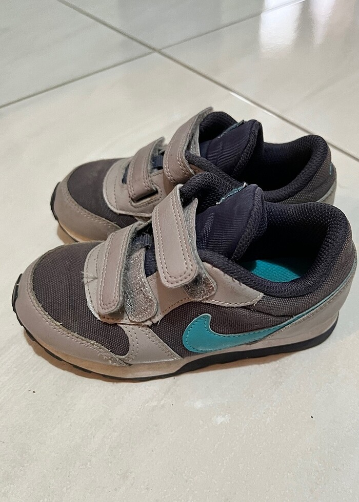 27 numara Nike spor ayakkabı - Görsel 2