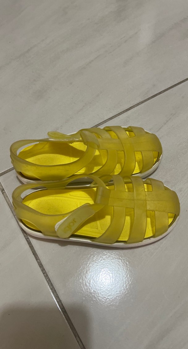 İgor markaÇocuk Sarı Tokalı Sandalet - Görsel 2