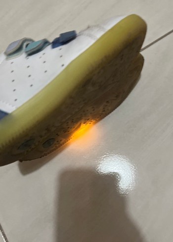 Çocuk Beyaz Cırtcırtlı Spor Ayakkabı Vicco marka ışıklı ayakkabı - Görsel 6