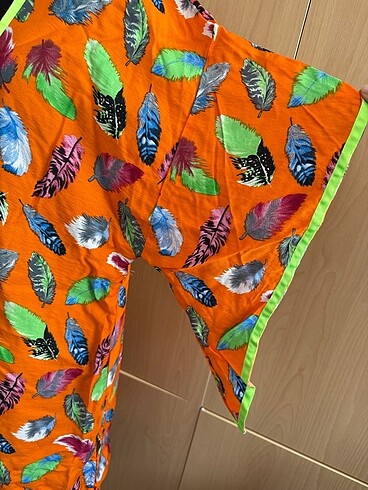 Diğer Oranj kimono