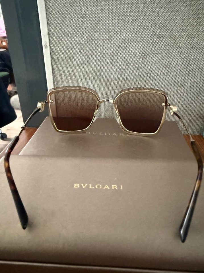 Bvlgari Kadın Kahverengi Şeffaf Güneş Gözlüğü - Görsel 3