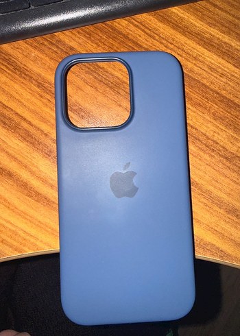 iPhone 16 Pro  orjinal Mavi Silikon Kılıf - Görsel 2