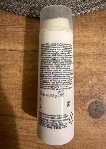 La Roche-Posay Anthelios SPF 50+ Yağ Kontrol Güneş Kremi - Görsel 2