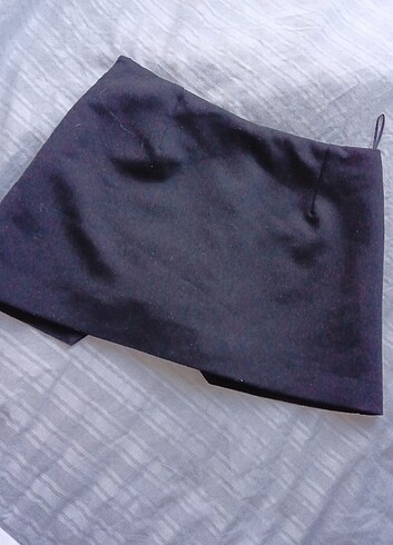 xs Beden Zara Siyah Etekli Şort