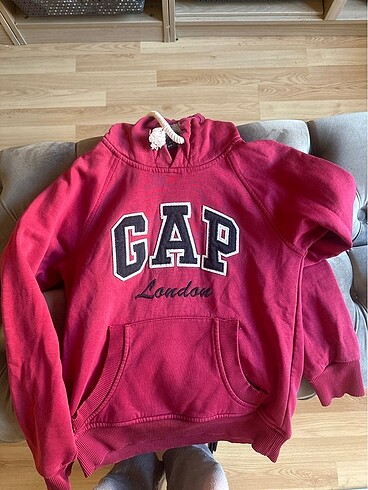 Gap sweatshirt