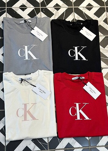 Calvin Klein siyah kadın t-shirt 