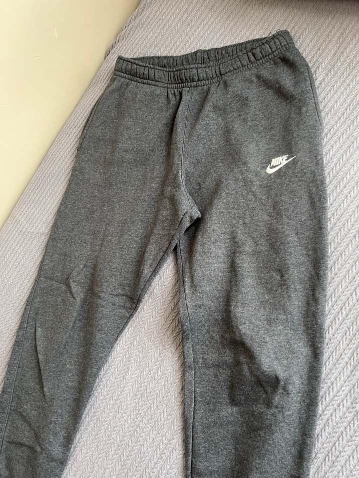 Nike Gri Rahat Kesim Kadın Eşofman Altı Jogger - Görsel 2