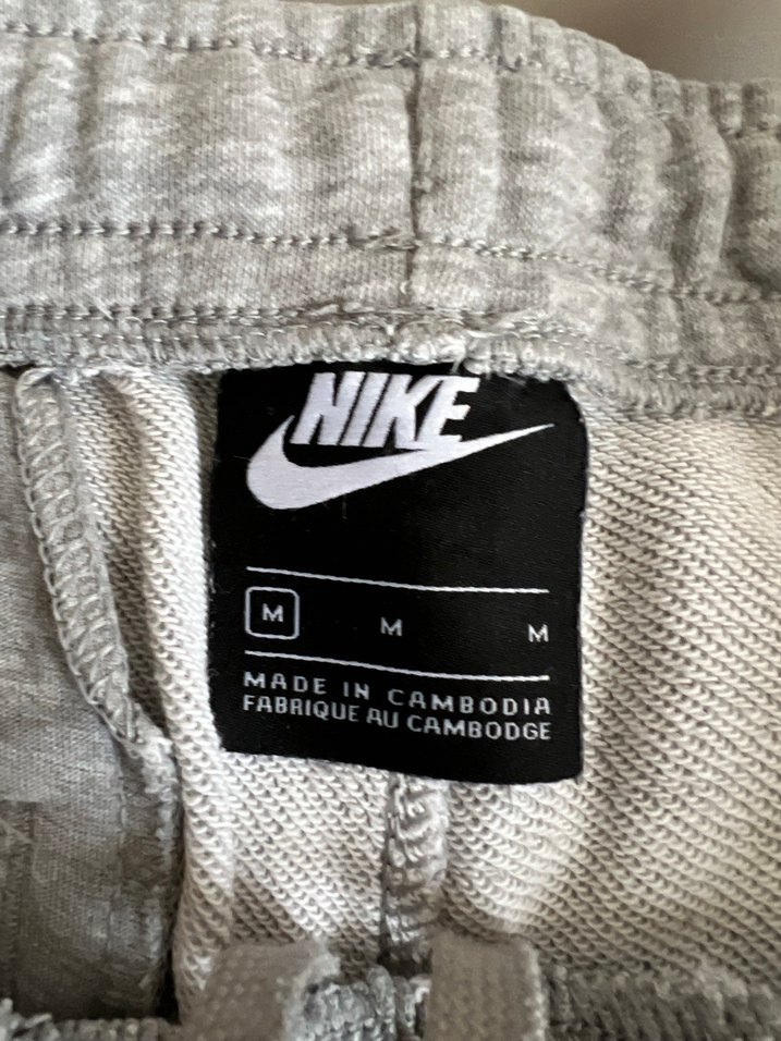 Nike Gri Rahat Kesim Kadın Eşofman Altı Jogger - Görsel 3