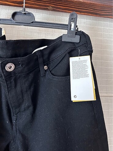 33 Beden siyah Renk H&M Etiketli Jean