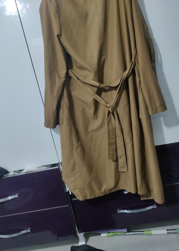 Trenckot - Görsel 2