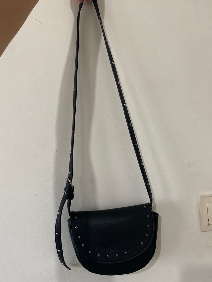 Siyah Deri Tokalı Gotik Kadın Çanta - Görsel 2