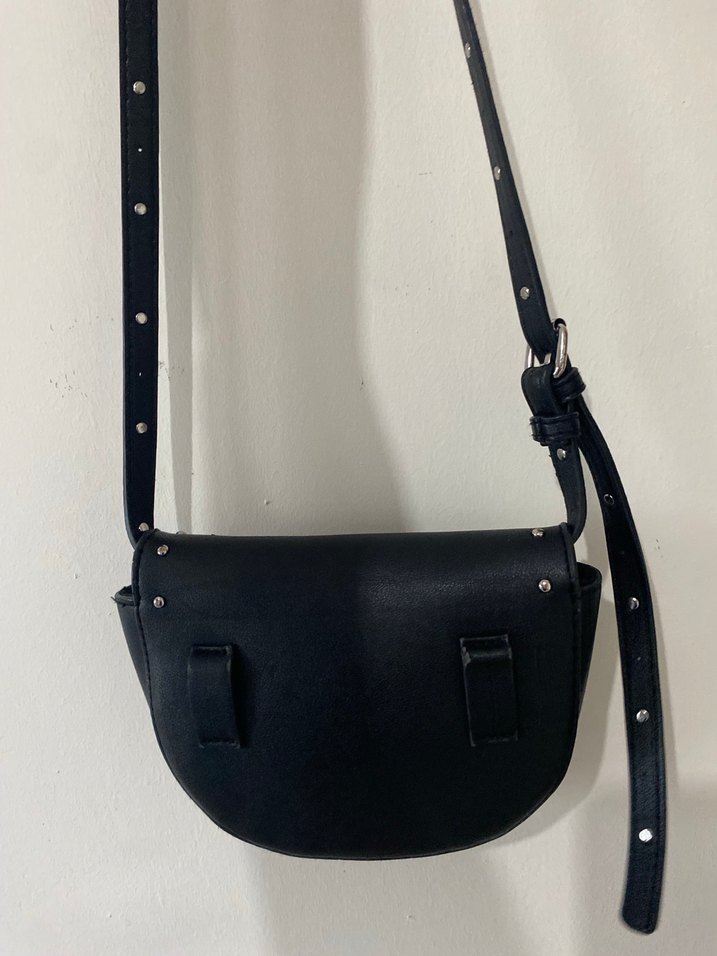 Siyah Deri Tokalı Gotik Kadın Çanta - Görsel 3