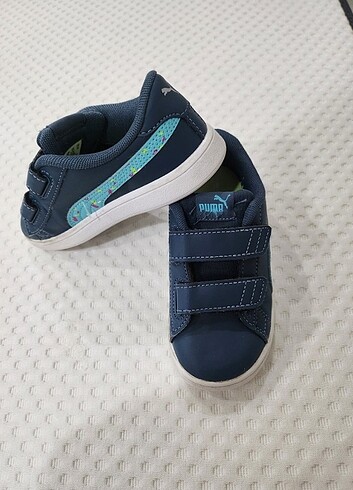 26 Beden mavi Renk Puma çocuk spor ayakkabı ikisi tek fiyat