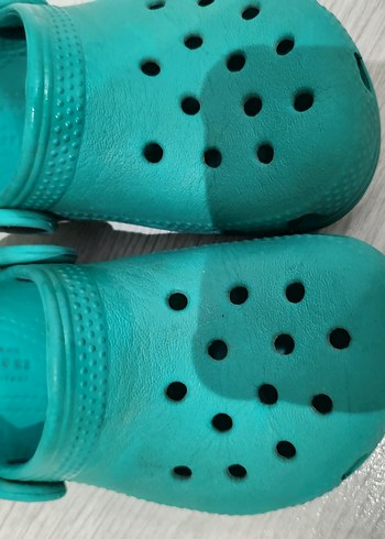 crocs telik
