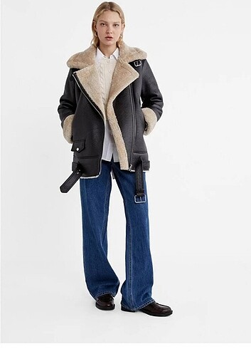 s Beden siyah Renk Stradivarius biker mont kemeri vardır