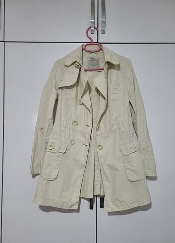 Colin's Trenckot