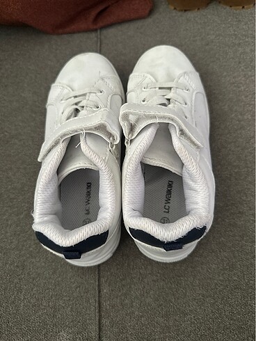 31 Beden LCW beyaz ayakkabı
